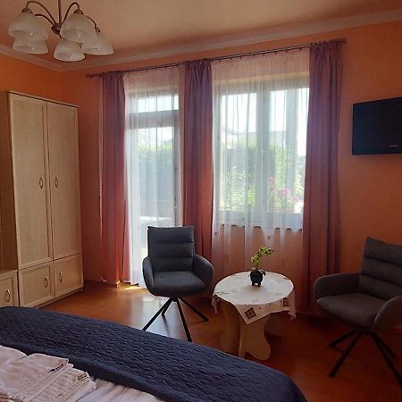 Arnika Vendeghaz Apartment Hajduszoboszlo Bagian luar foto