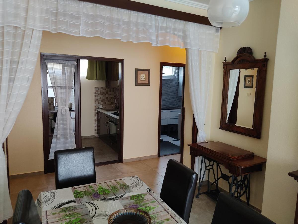 Arnika Vendeghaz Apartment Hajduszoboszlo Bagian luar foto