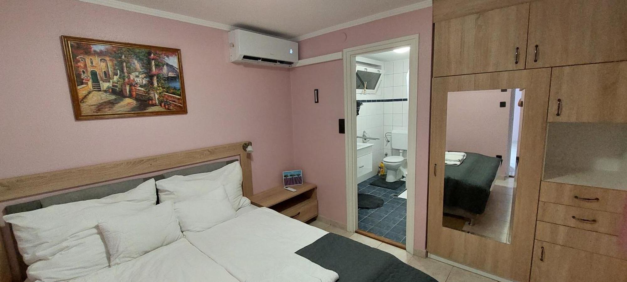 Arnika Vendeghaz Apartment Hajduszoboszlo Bagian luar foto